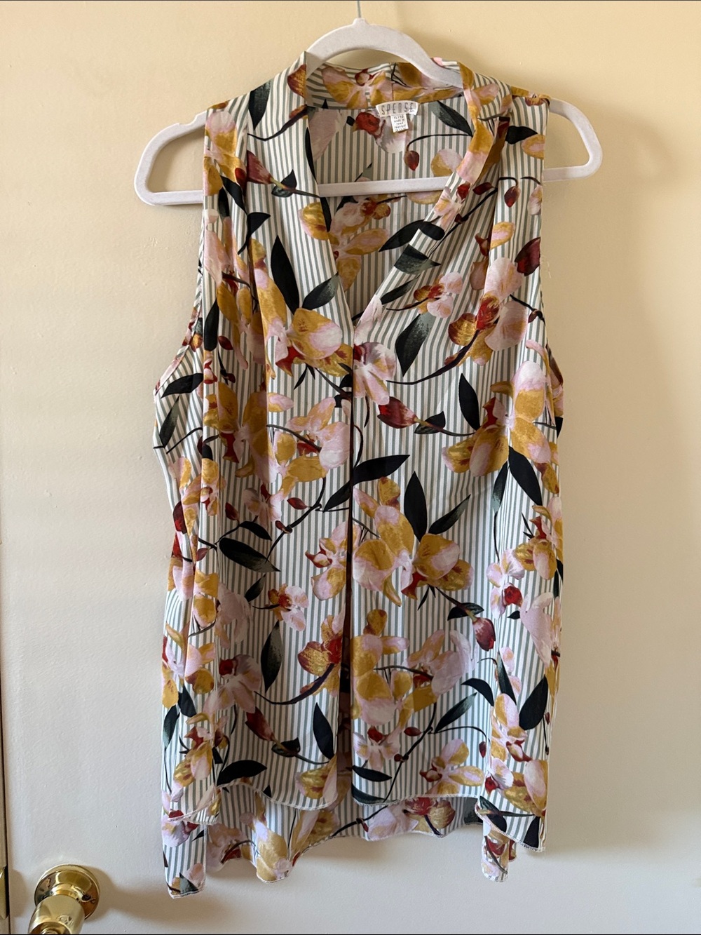 Spense Yellow Pink Floral Sleeveless V-Neck Blouse
